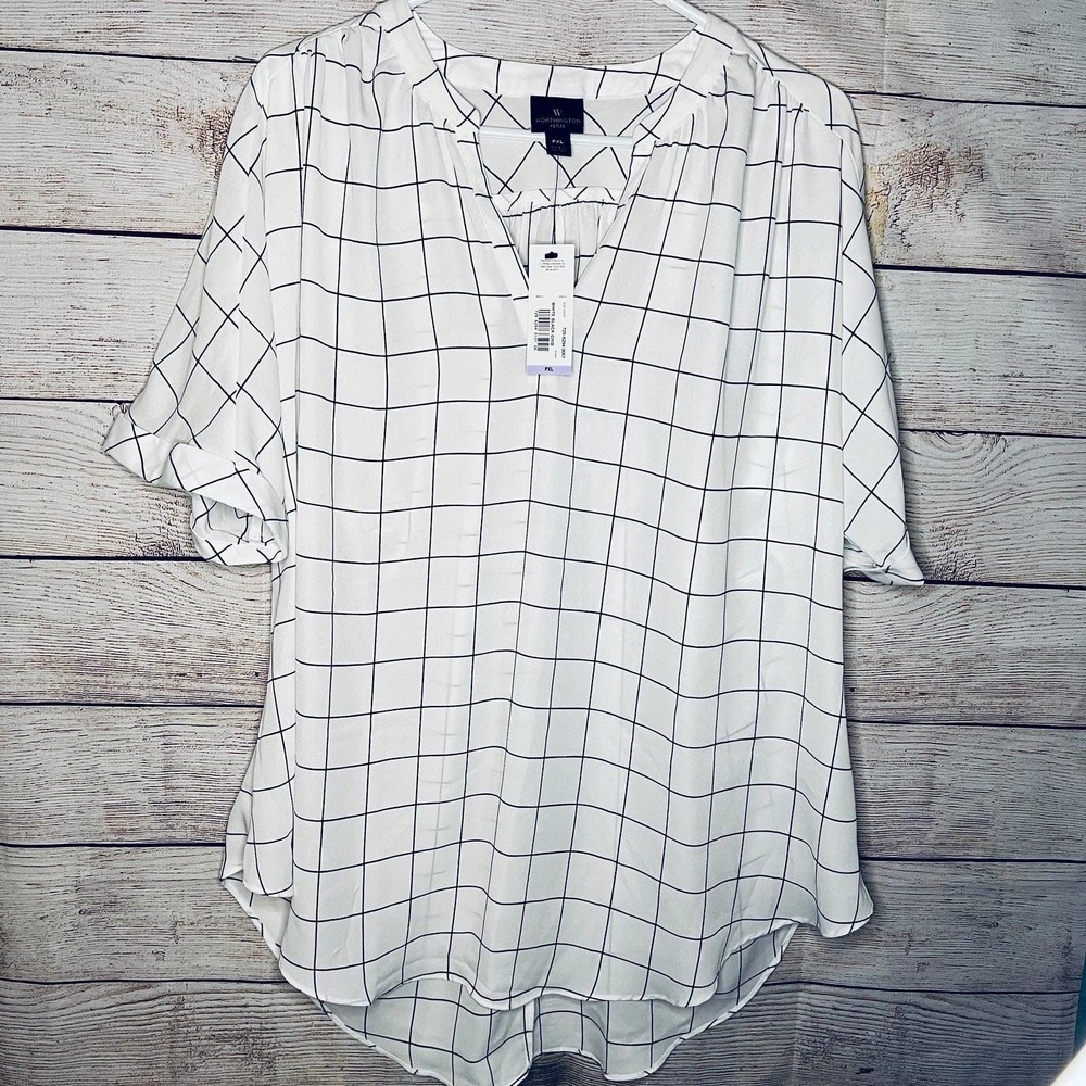 Women’s Worthington white and black grid patterned blouse, NWT